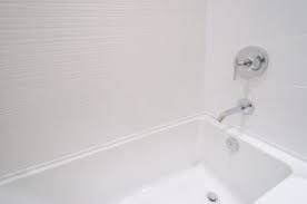 Clean bathtub and tub drain area